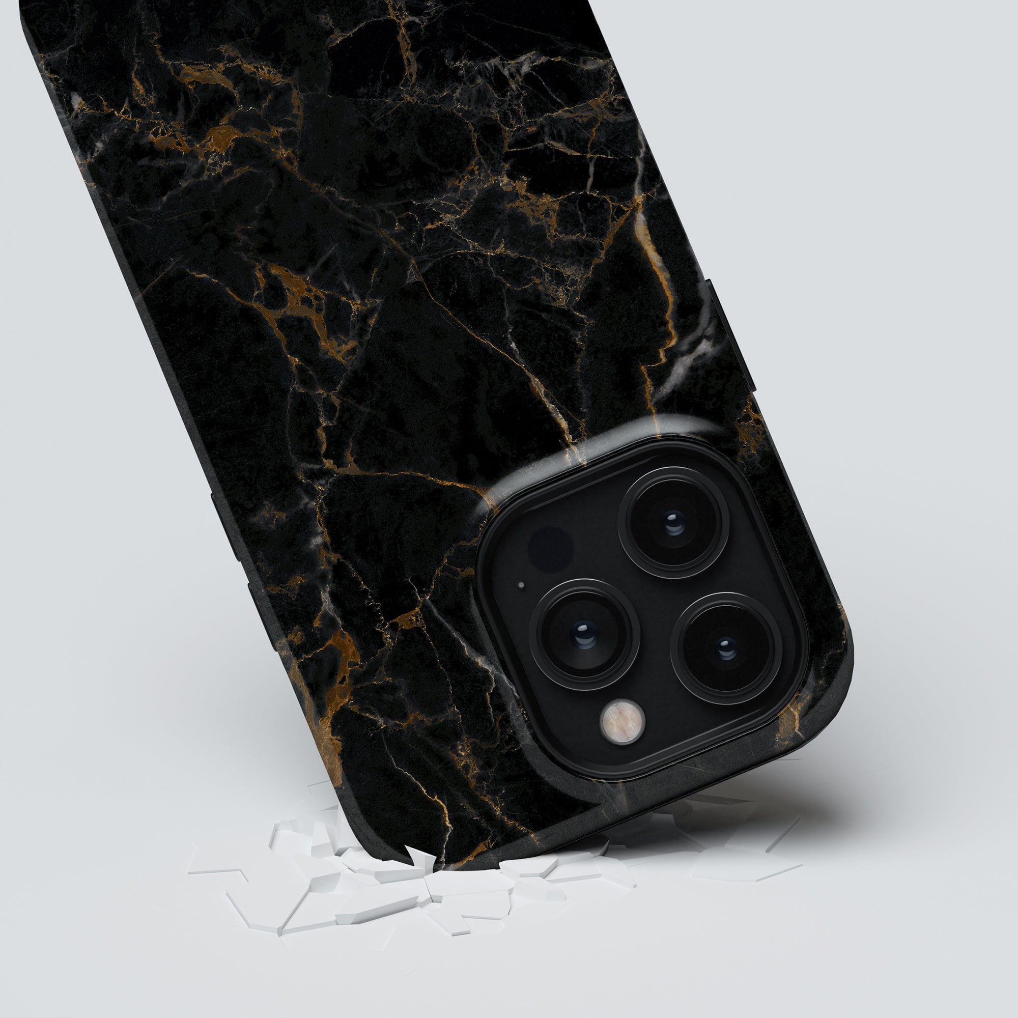 Förbättra din iPhone 11 Pro med det utsökta Portoro - Tough Case, som visar upp en modern svart- och guldmarmordesign som utstrålar naturens elegans.