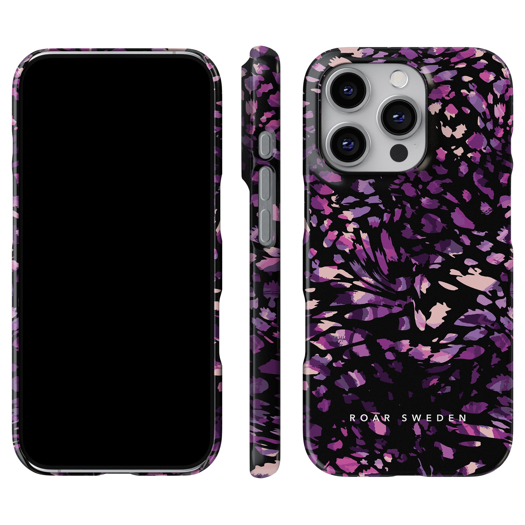 En smartphone med "Purple Spots - Slim case", som visar ett lila och svart abstrakt mönster accentuerat med strategiskt placerade lila fläckar, visas framifrån, från sidan och bakifrån. Namnet "Roar Sweden" är elegant tryckt på baksidan av denna stilfulla mobilskal.